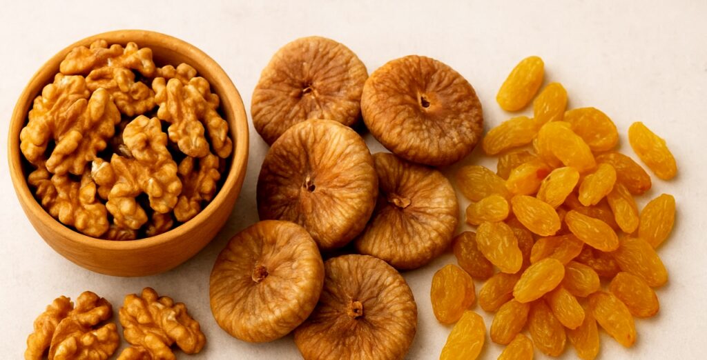 अखरोट, अंजीर और मुनक्का खाने का सही तरीका